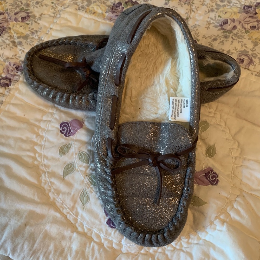 Sonoma House Shoes